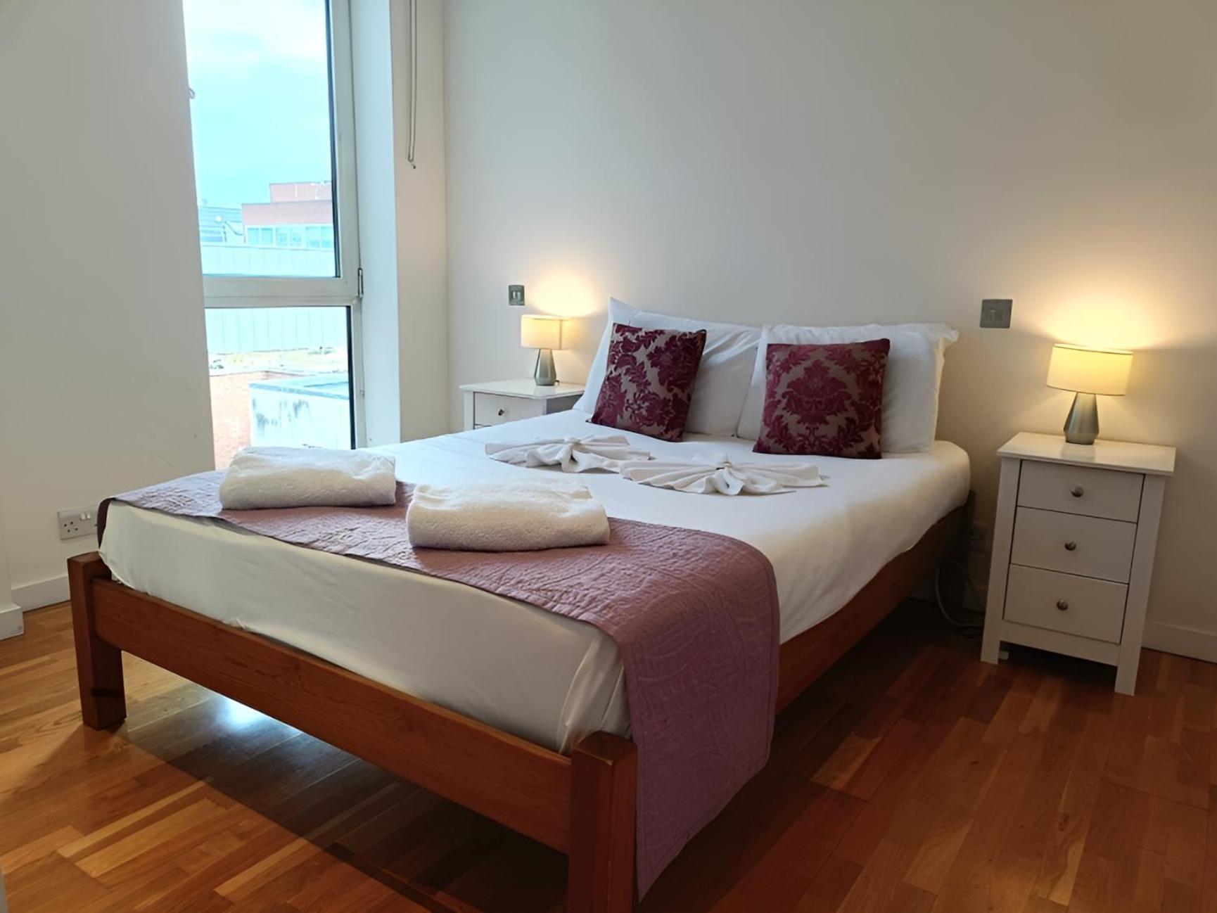 สติล ไลฟ์ เซนต์พอล เอกเซกคูทีฟ Apartment ลอนดอน ภายนอก รูปภาพ